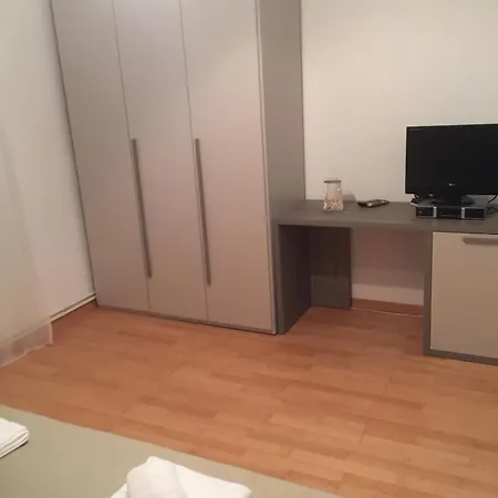 Apartment Private For *